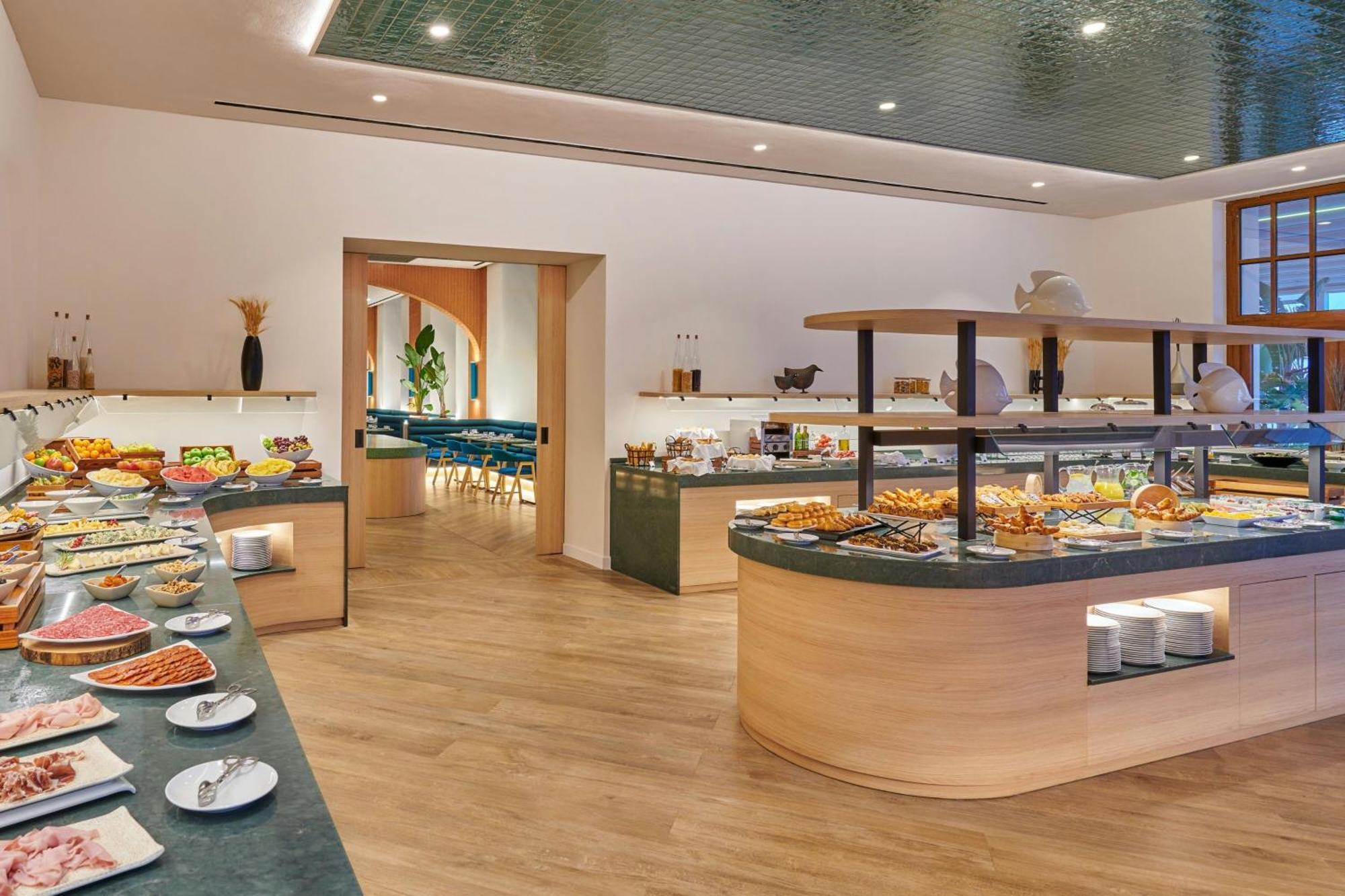Le Meridien Ra Beach Hotel And Spa El Vendrell Exterior photo