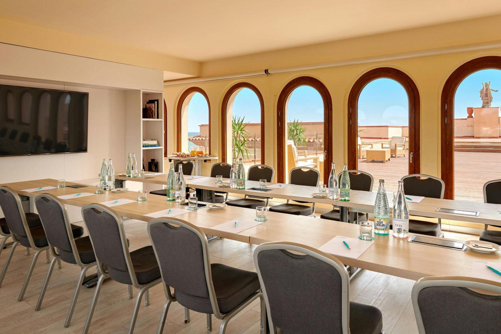 Le Meridien Ra Beach Hotel And Spa El Vendrell Exterior photo